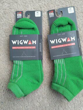 NWT 2 Pair Wigwam Dash Athletic Socks M5-9.5/W6-10 Green F1145 072